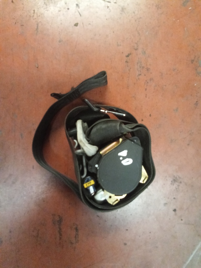 Cinturon delantero derecho 3p peugeot 207 '07