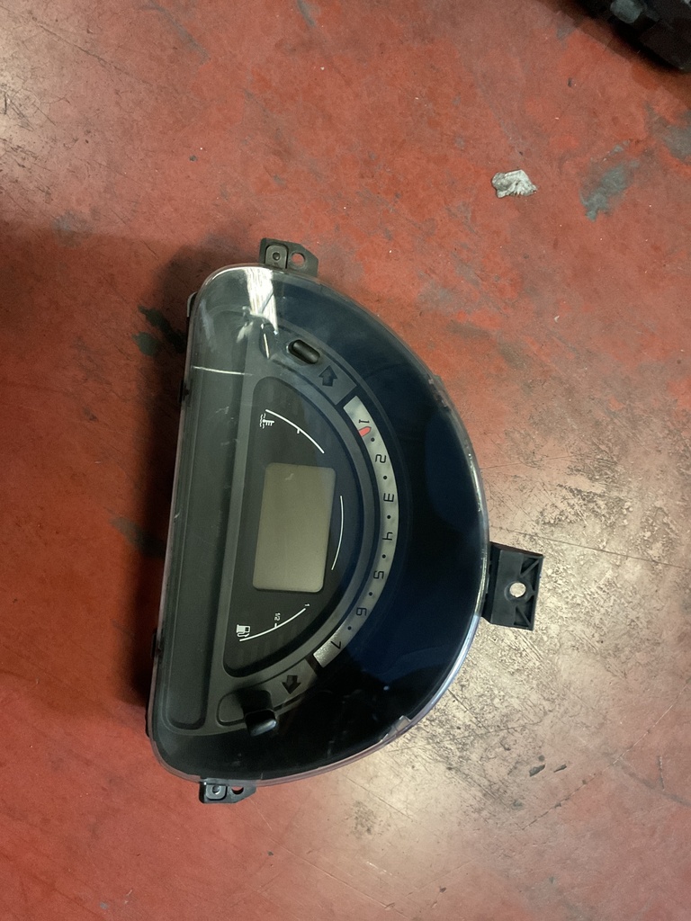 Cuadro instrumentos citroen c3 2004