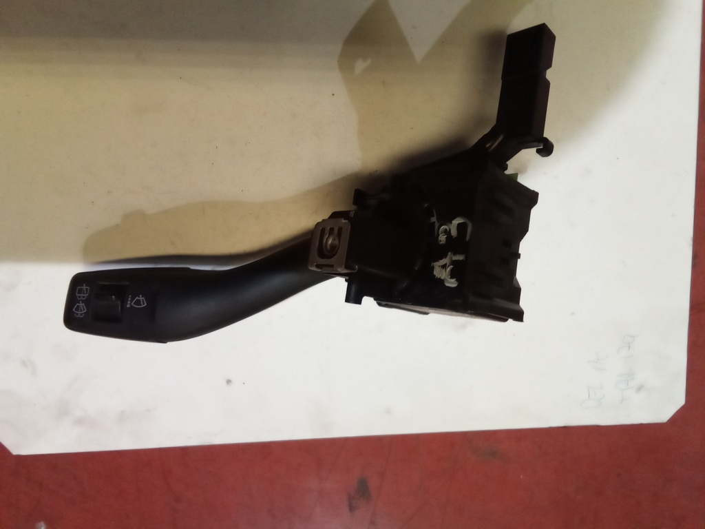 Mando de limpiaparabrisas audi a3 '08
