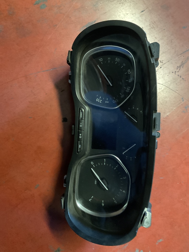 Cuadro instrumentos toyota proace 19