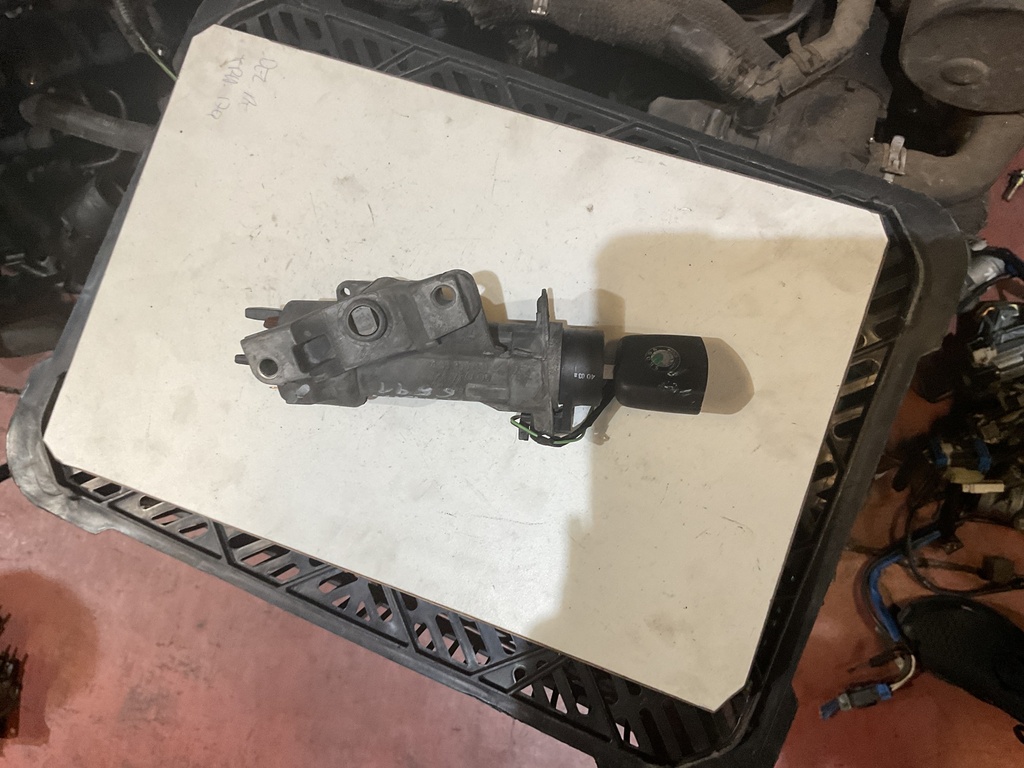 Conmutador de arranque skoda fabia ‘04