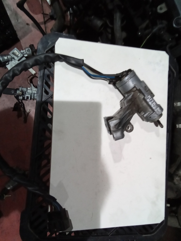 Conmutador de arranque mitsubishi pajero '96