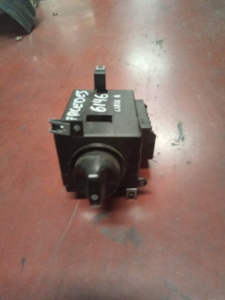 Mando de luces mercedes w168 '06