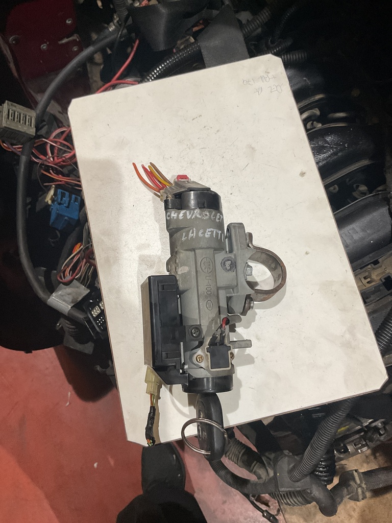 Conmuta de arranque chevrolet lacetti '05