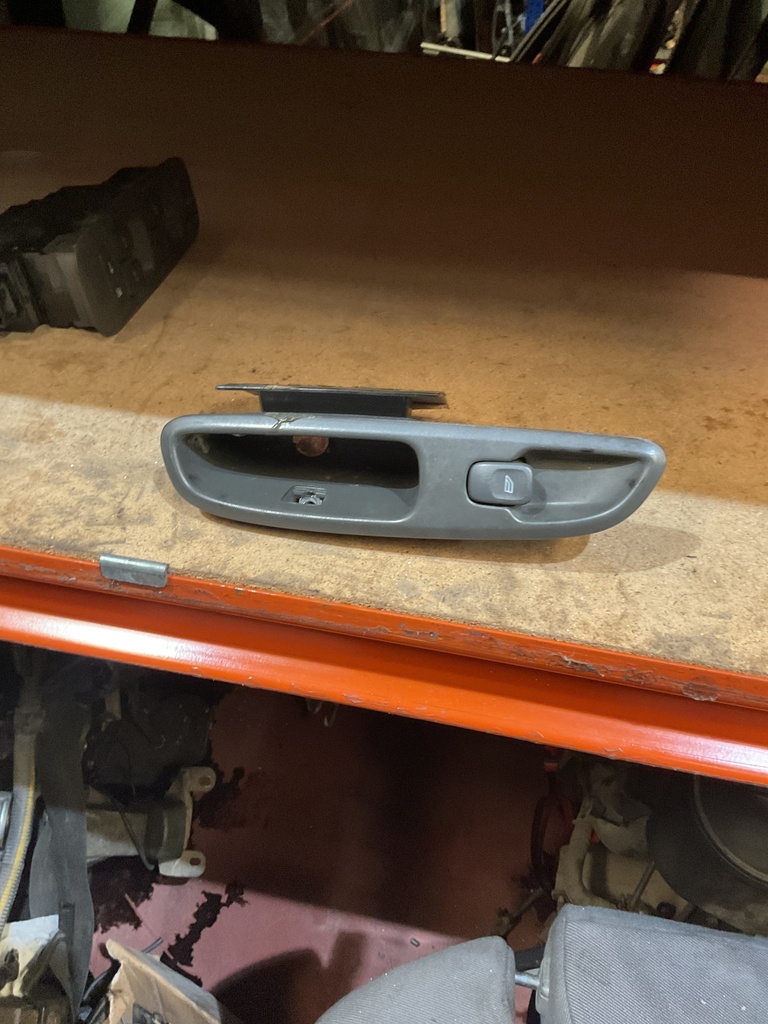 Botonera eleva lunas derecha volvo s60 '02