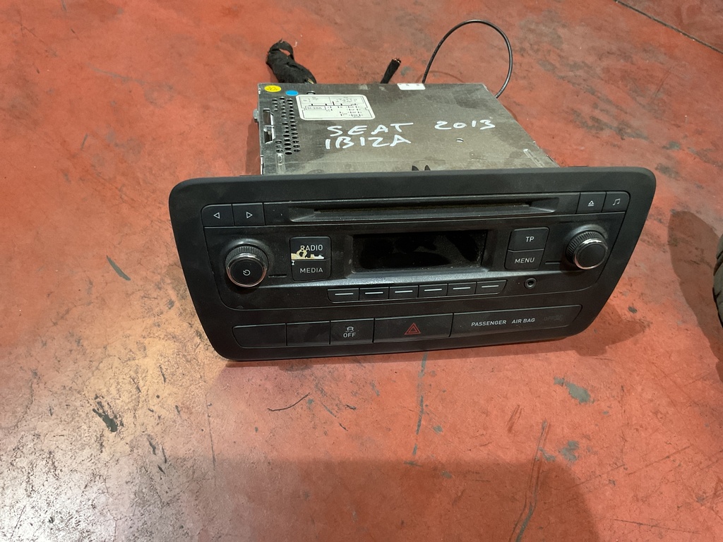 Radio seat ibiza ‘13