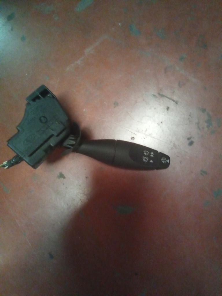 Mando de llimpiaparabrisas ford Transit Tourneo connect '03