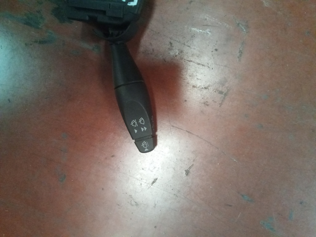 Mandos de limpiaparabrisas ford Transit connect '03