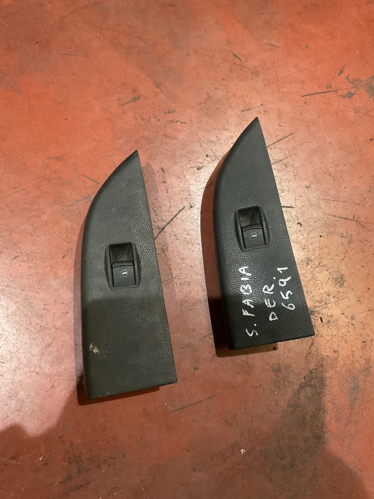 Botonera eleva lunas derecha skoda fabia ‘05