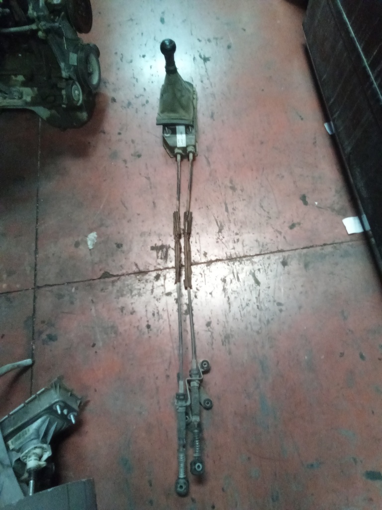 Palanca cambios 5 vel. seat león ‘03