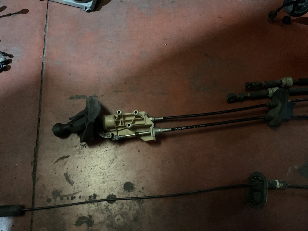 Palanca cambios 5 vel. jeep grancherokee ‘95