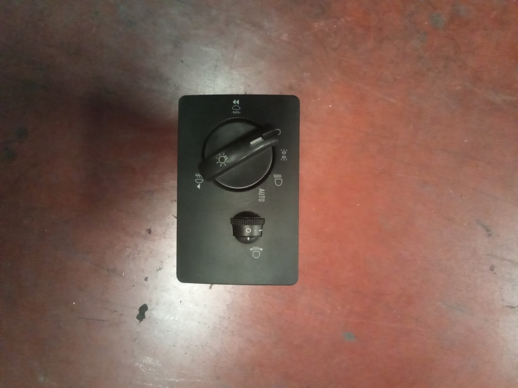 Mando de luces ford fiesta '04