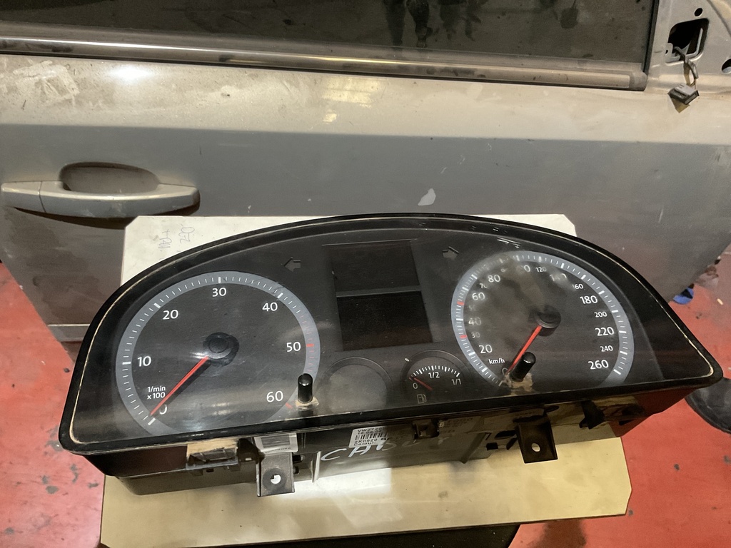 Cuadro instrumentos volkswagen caddy ‘07