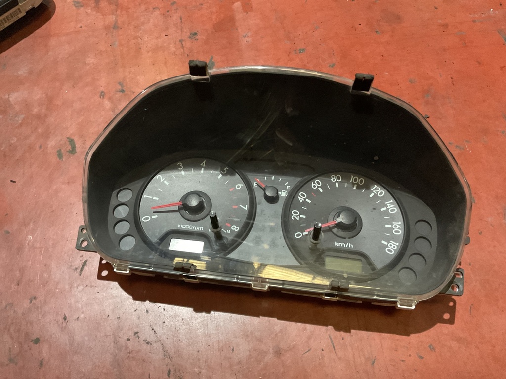 Cuadro instrumentos kia picanto ‘03