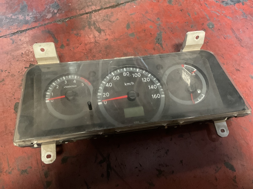 Cuadro instrumentos  nissan cabstal ‘06