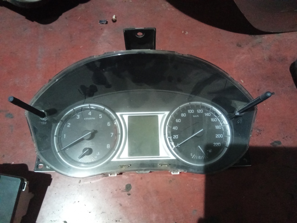 Cuadro instrumentos suzuki vitara '15