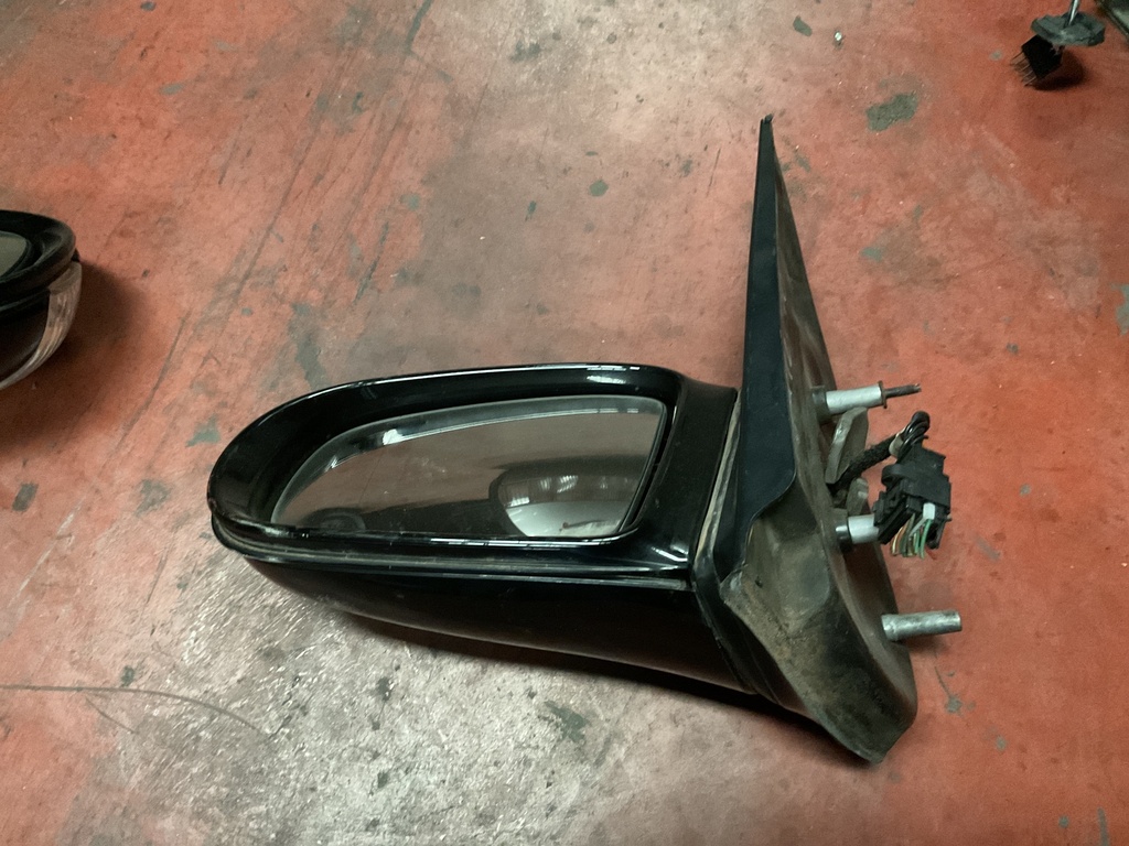 Retrivisor derecha mercedes clase m ‘02