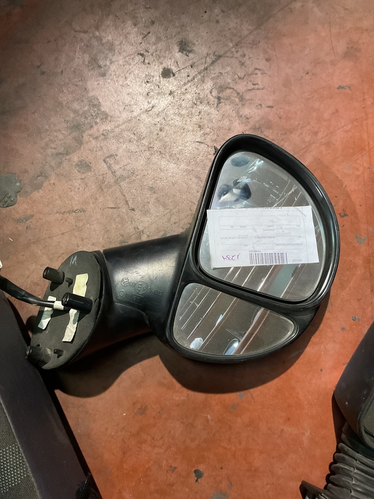 Retrovisor derecho fiat multipla ‘99