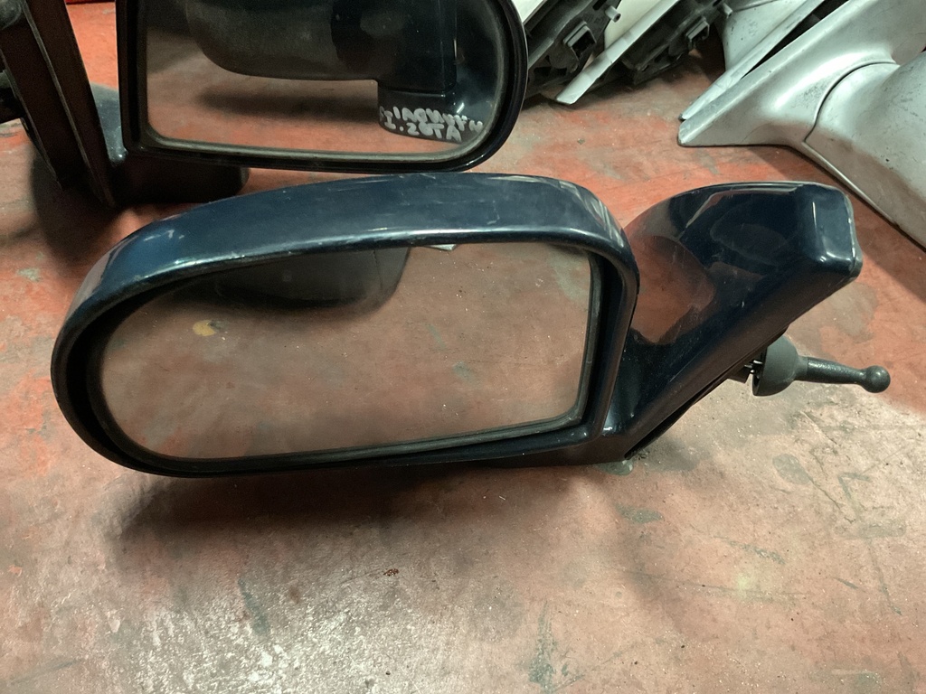 Retrovisor derecho manual hyundai Atos prime ‘01