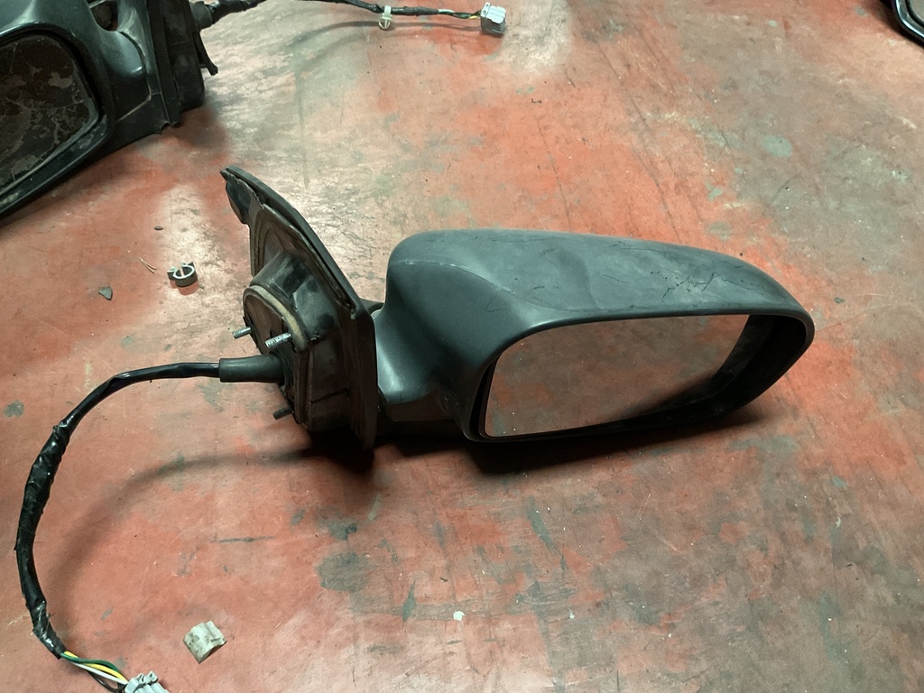 Retrovisor derecho honda civic ‘03