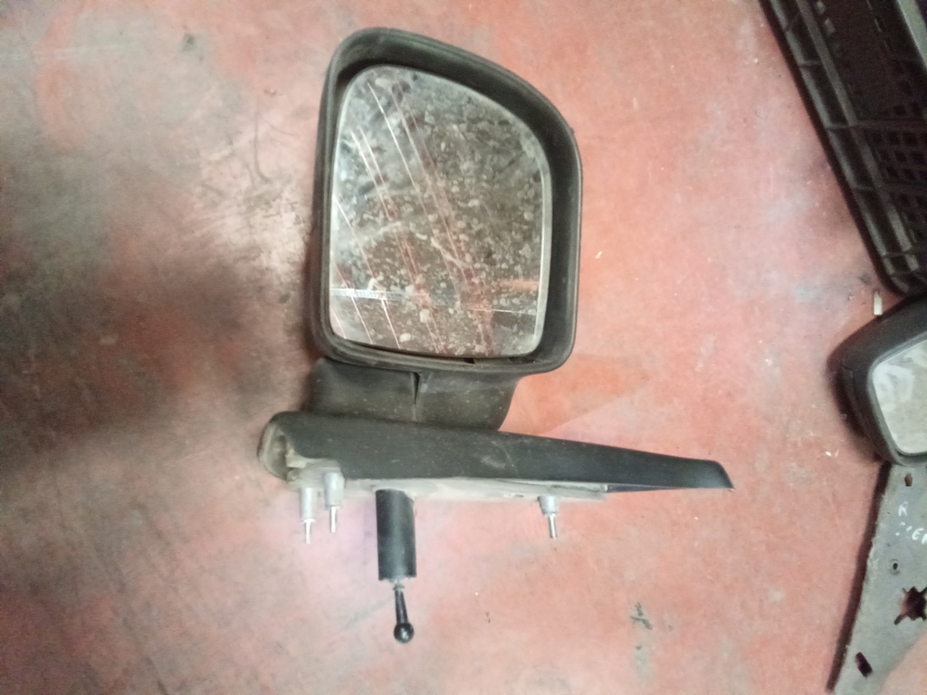 Retrovisor izquierdo manual renault kangoo '98
