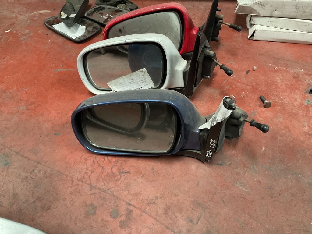 Retrovisor izquierdo manual daewoo nexia ‘96