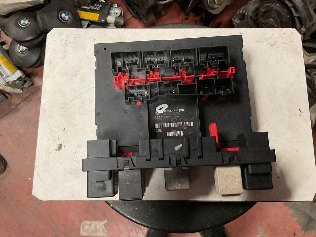 Caja de reles seat leon ‘08