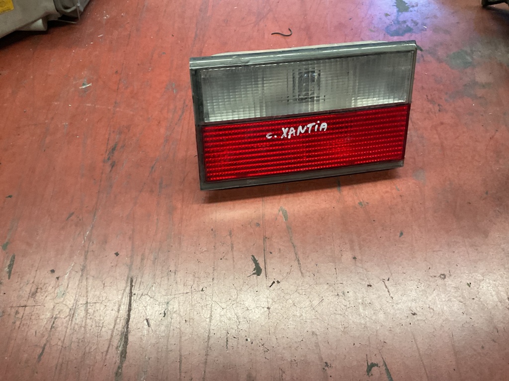 Piloto trasero derecho Citroen Xantia