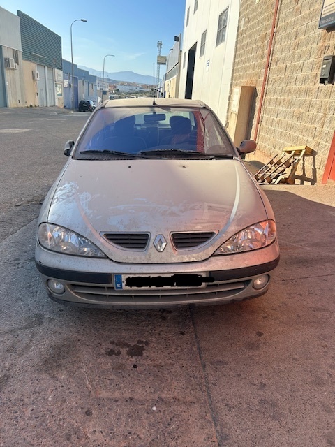0074 RENAULT MEGANE 1.9DCI 2001