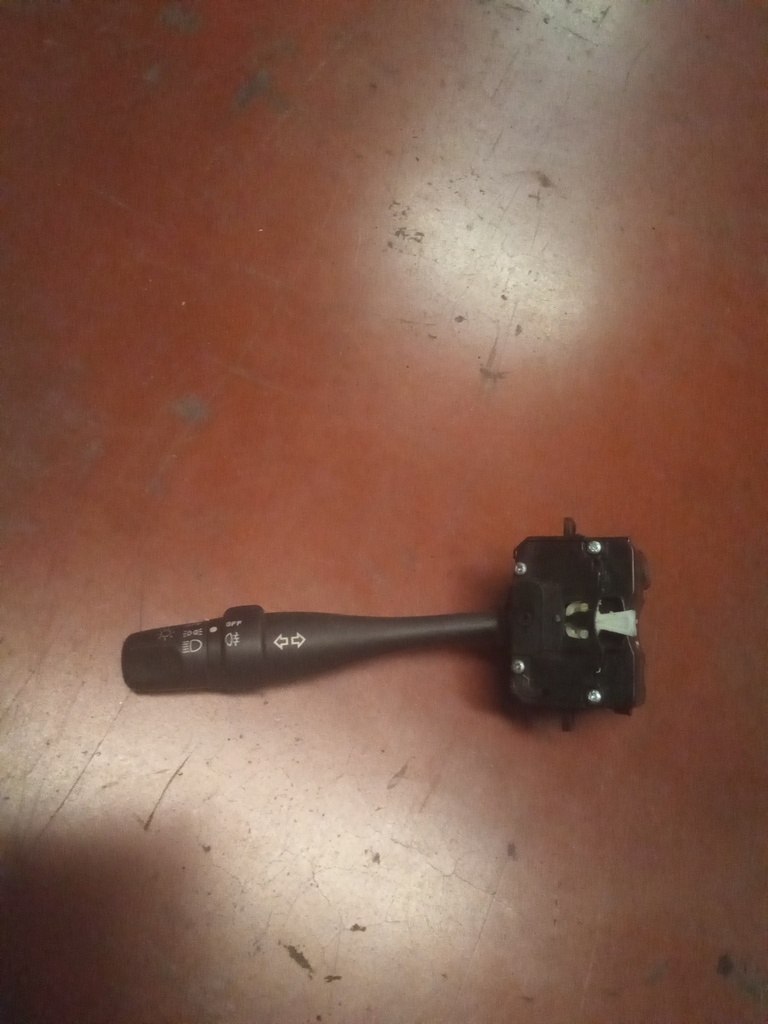 Mando de intermitentes nissan almera '99