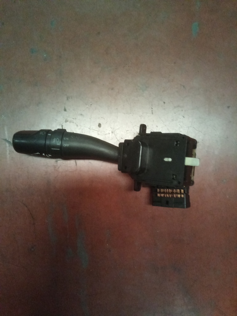 Mando de luces kia sorento '03