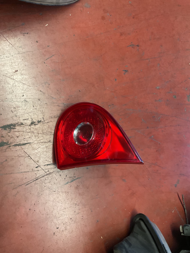 Piloto derecho interior Volkswagen Golf V