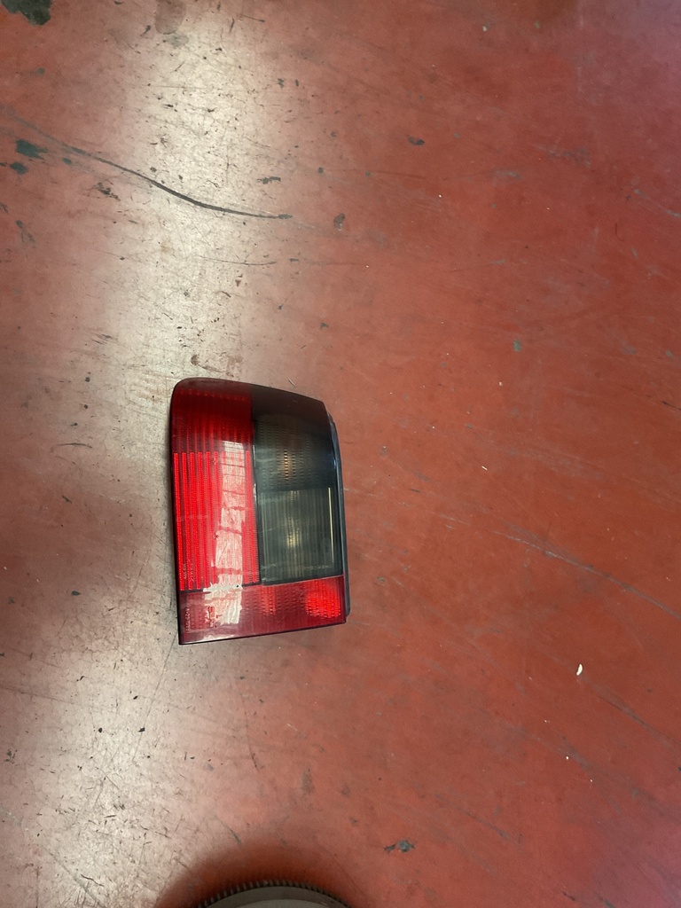 Piloto izquierdo Seat Ibiza 1993