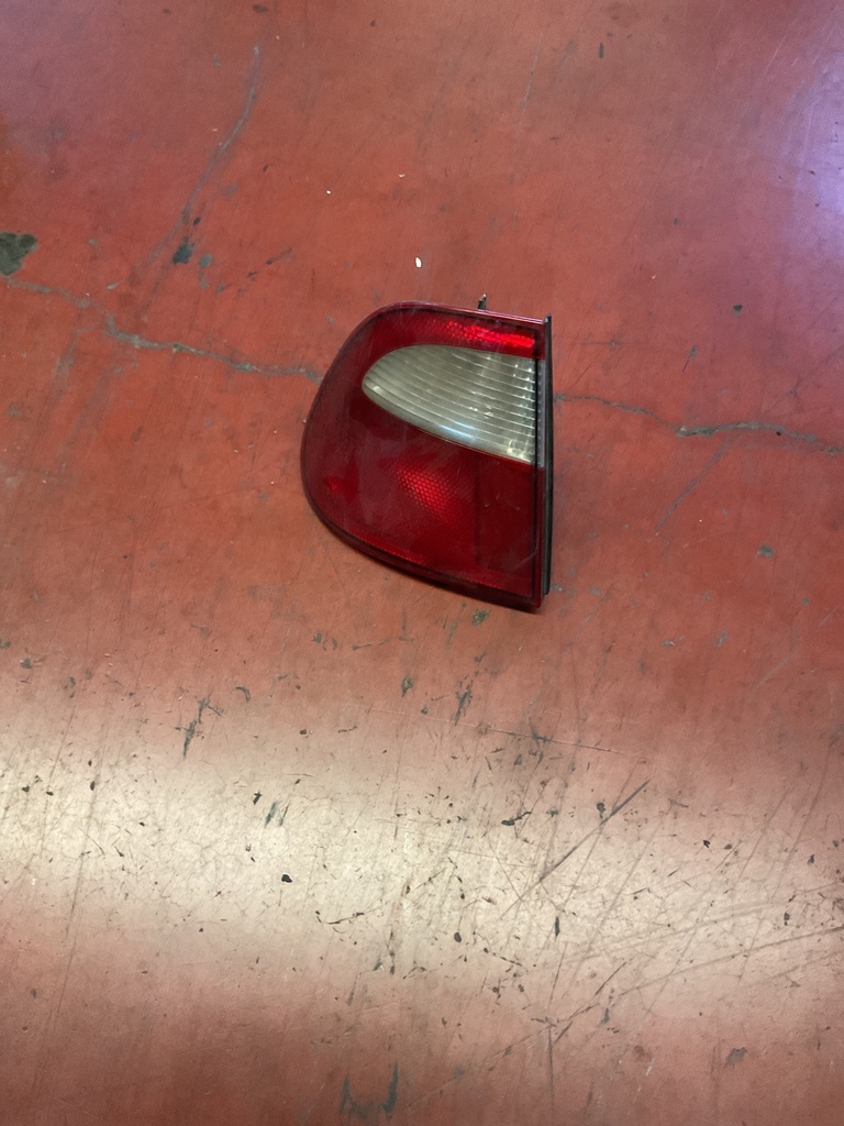 Piloto izquierdo Seat Córdoba 2000