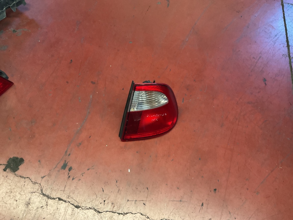 Piloto derecho Seat Cordoba 2000