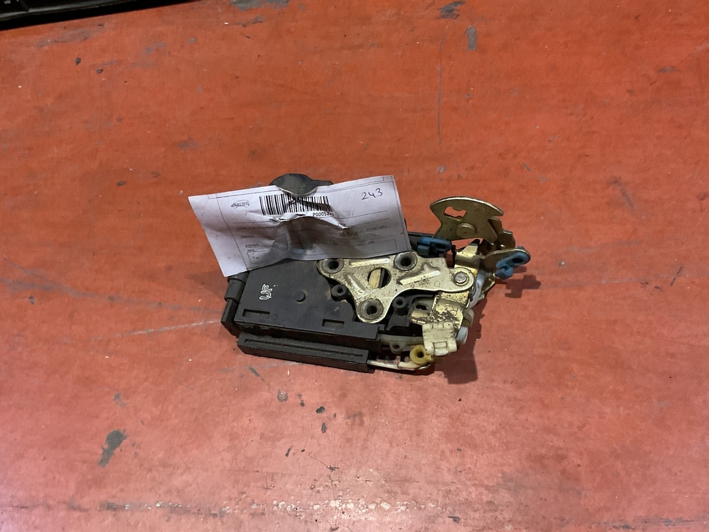 Cerradura delantera derecha daewoo tacuma ‘11