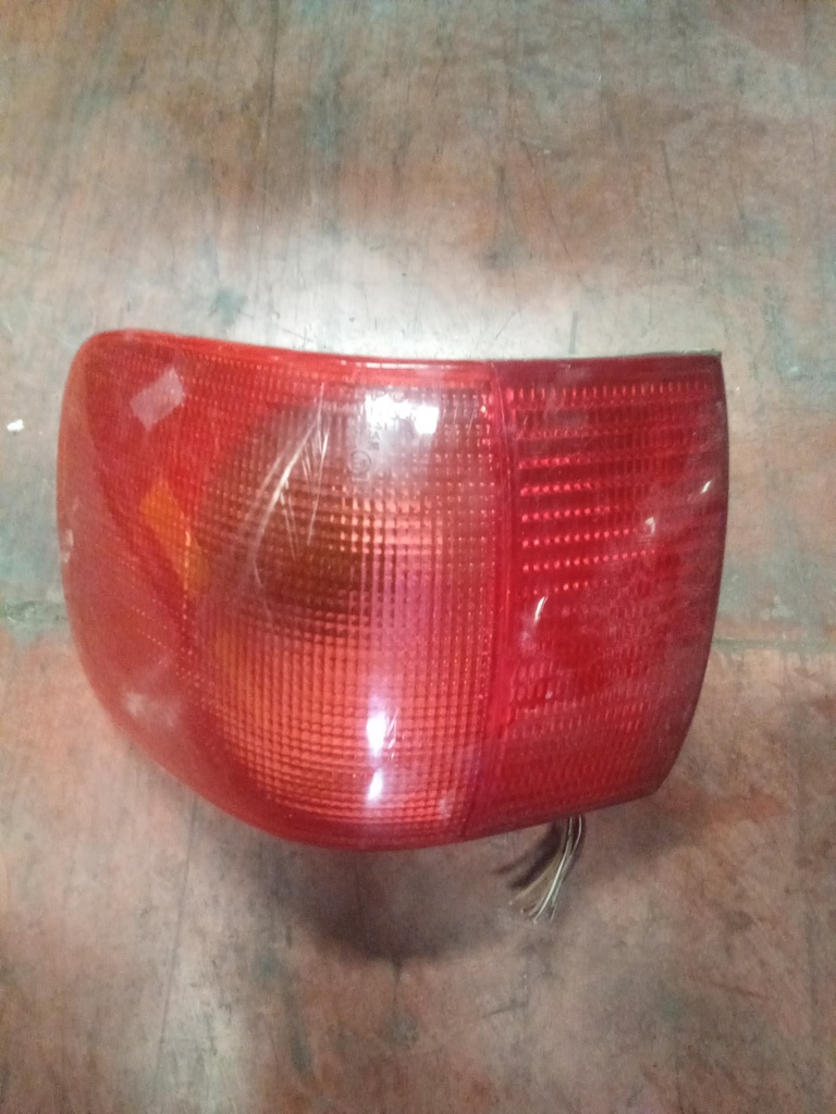 Piloto izquierdo Audi 80 '93