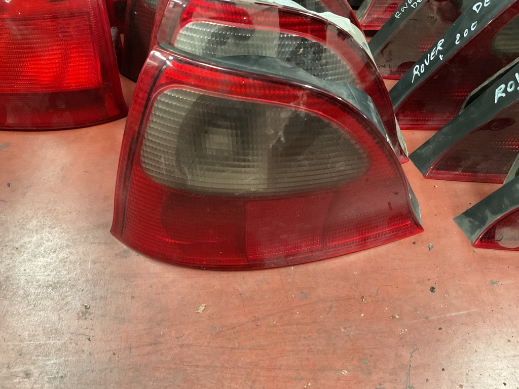 Piloto izquierdo rover 200 ‘98