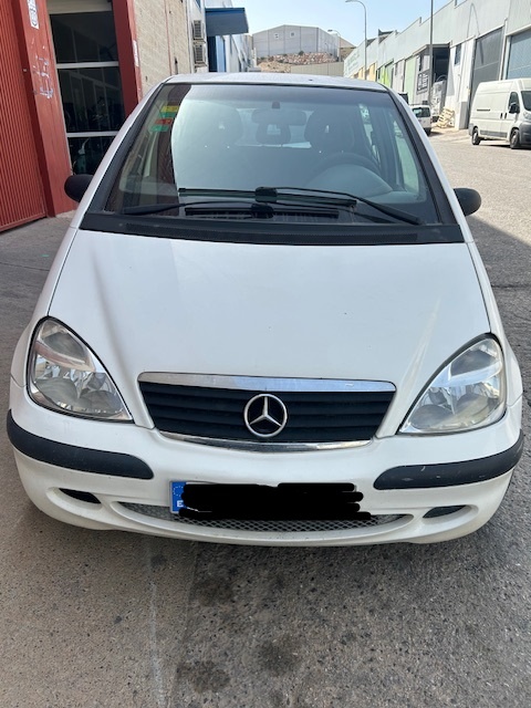 0122 MERCEDES CLASE A A140 2001 1.4