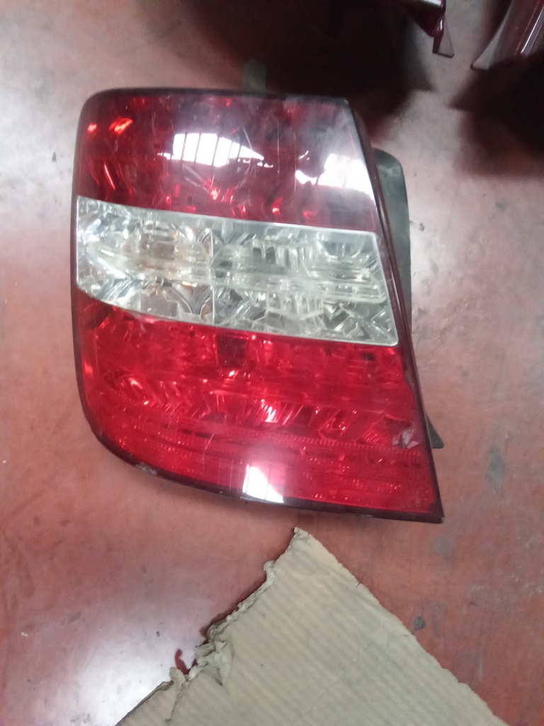 Piloto izquierdo Fiat stilo '02