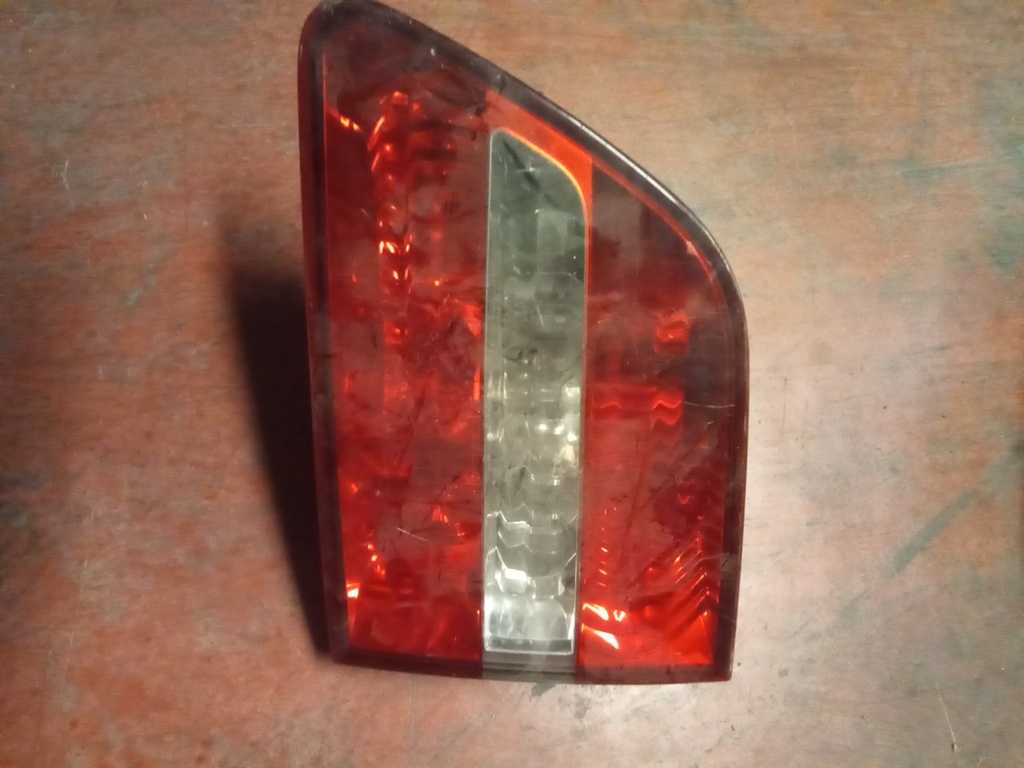 Piloto derecho interior Fiat stilo '04