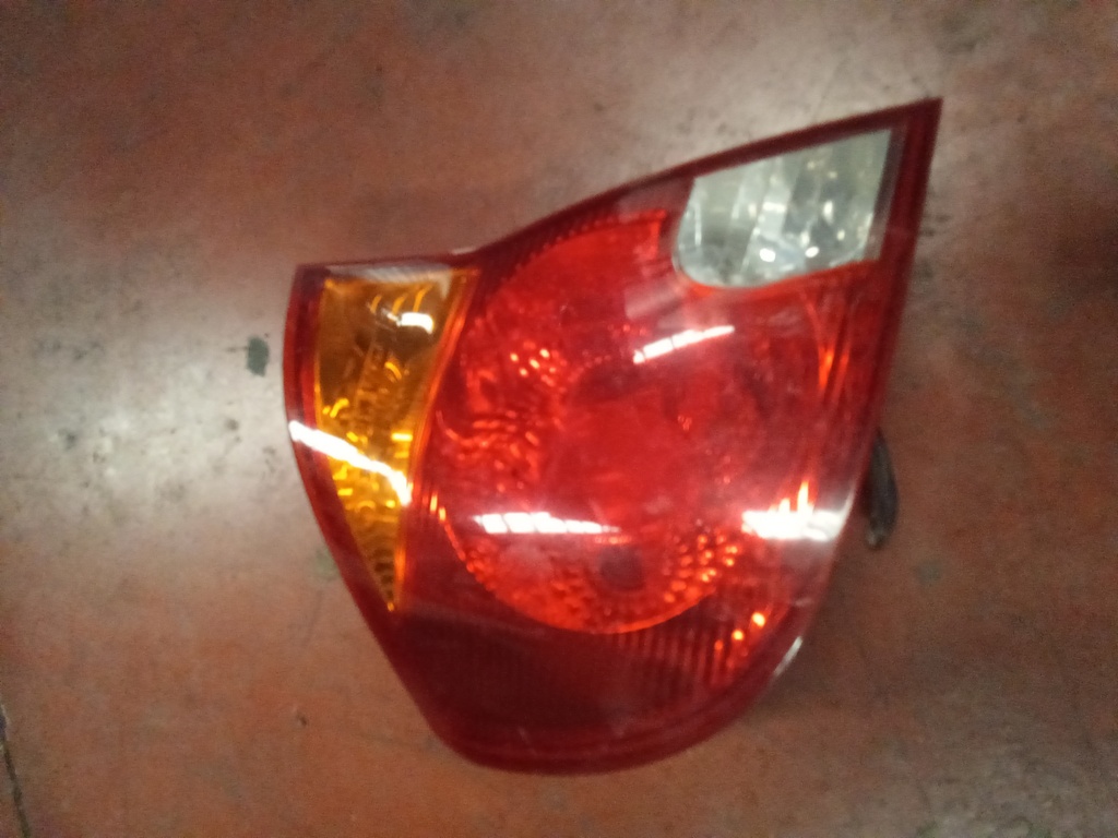 Piloto izquierdo Hyundai accent '05