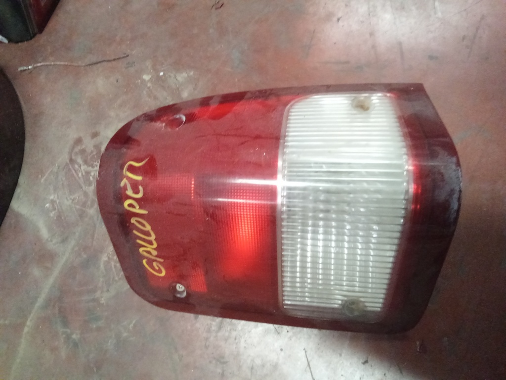 Piloto derecho Hyundai galloper '98