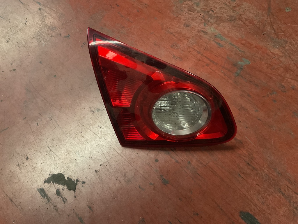 Piloto izquierdo interior nissan qhasqhai ‘10