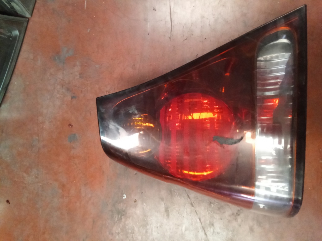 Piloto izquierdo BMW serie 3 E46 '01