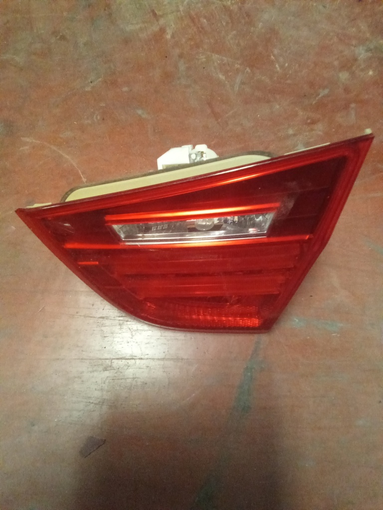 Piloto derecho interior BMW serie 3 e90 '10