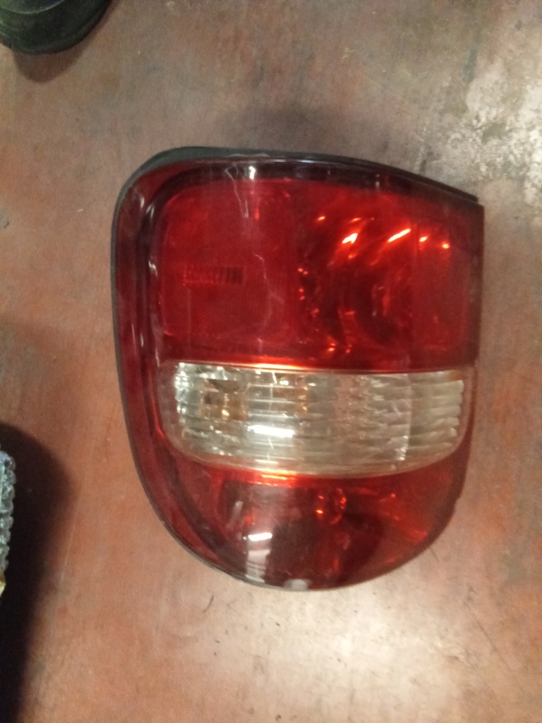 Piloto derecho Kia sportage '95