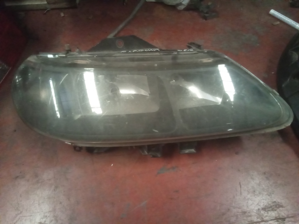 Faro derecho Renault laguna '01
