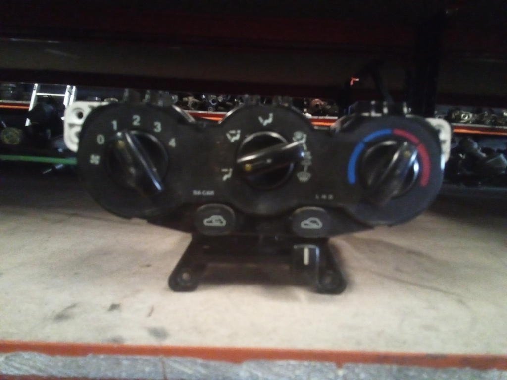 Mando aire acondicionado Kia picanto '05