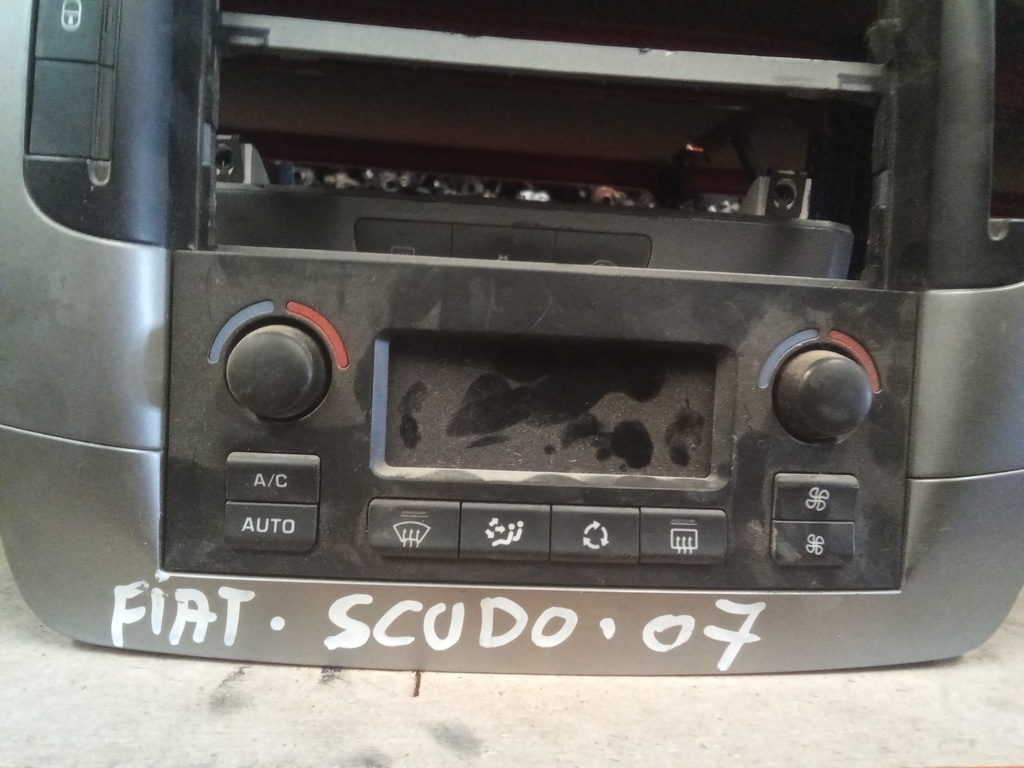 Mando climatizador Fiat scudo '07